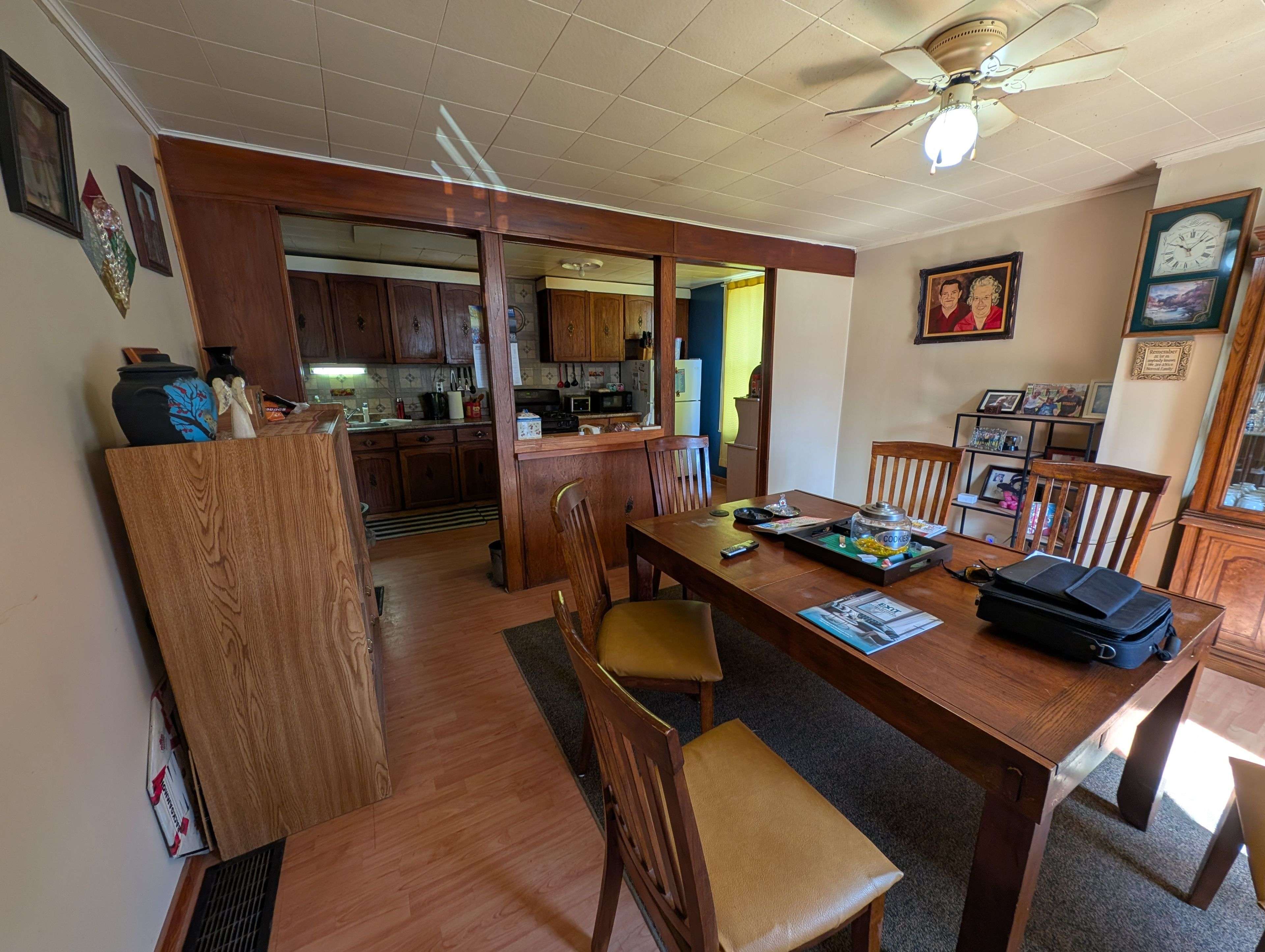 Peterborough, ON K9H 3Z1,413 Bethune ST