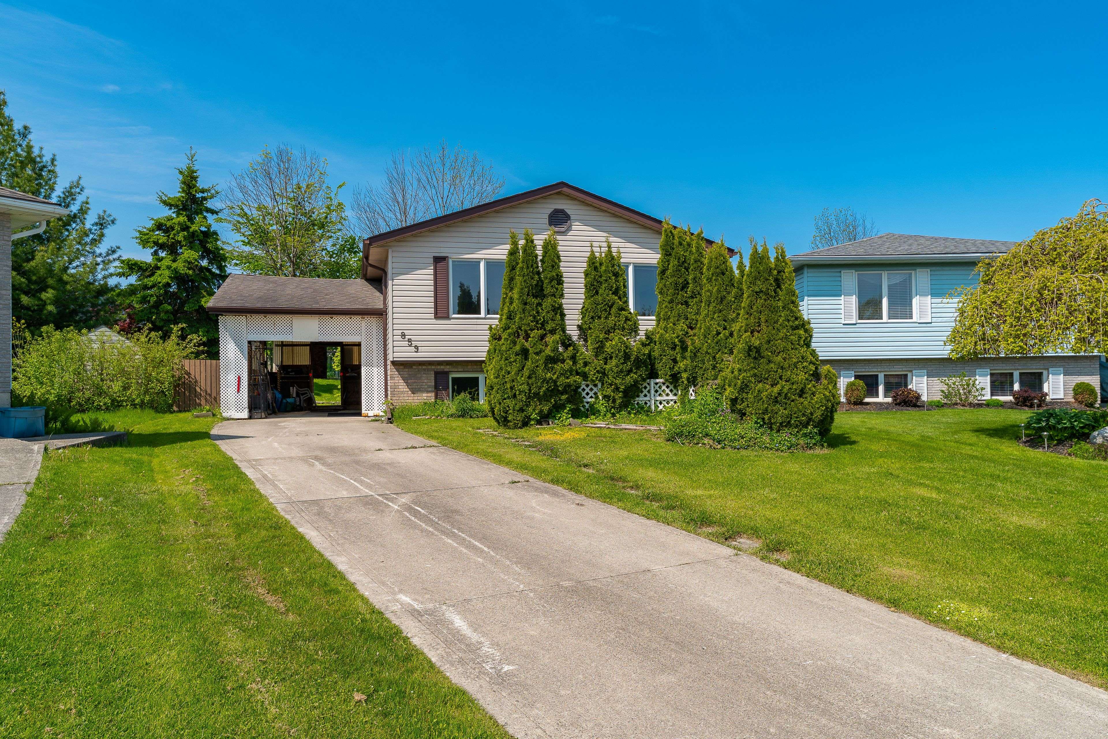 Owen Sound, ON N4K 6T4,859 26th ST E