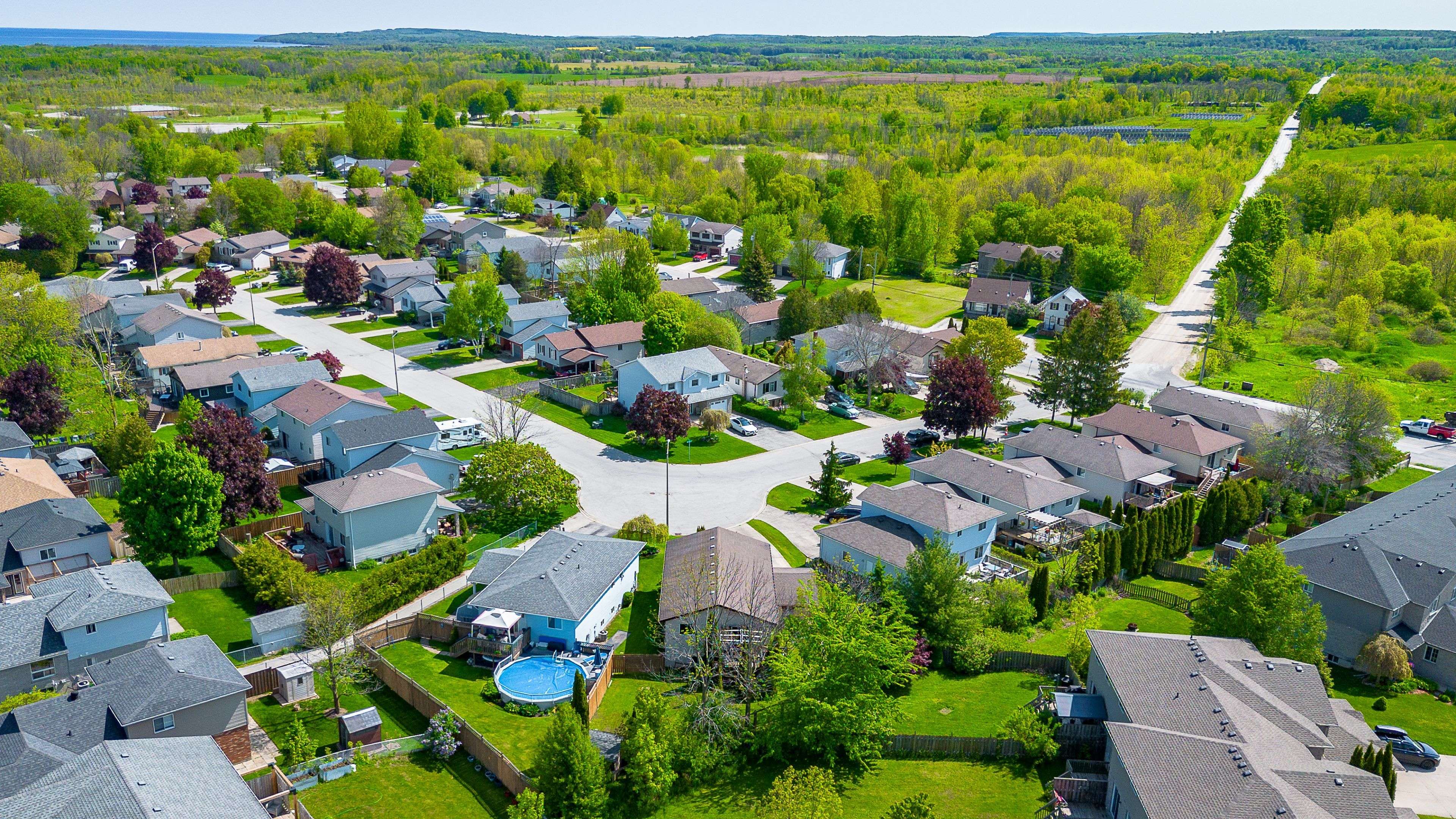 Owen Sound, ON N4K 6T4,859 26th ST E