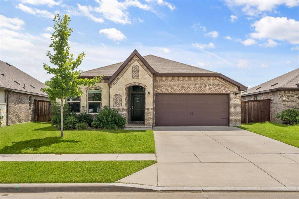 Aubrey, TX 76227,3216 Maroon Creek Road