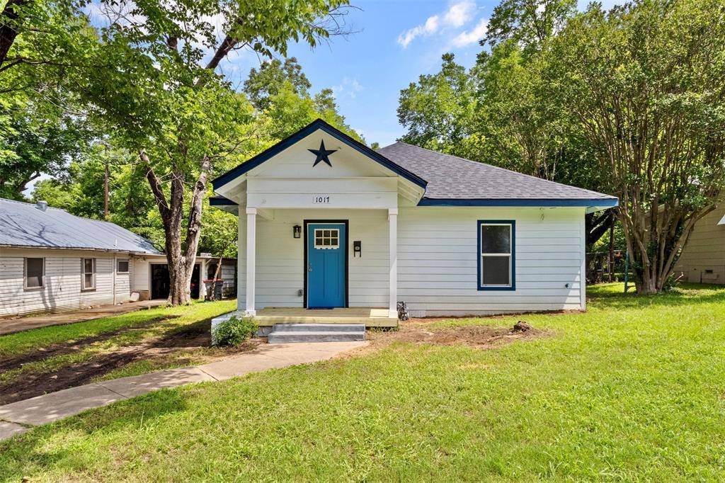 Paris, TX 75460,1017 E Washington Street