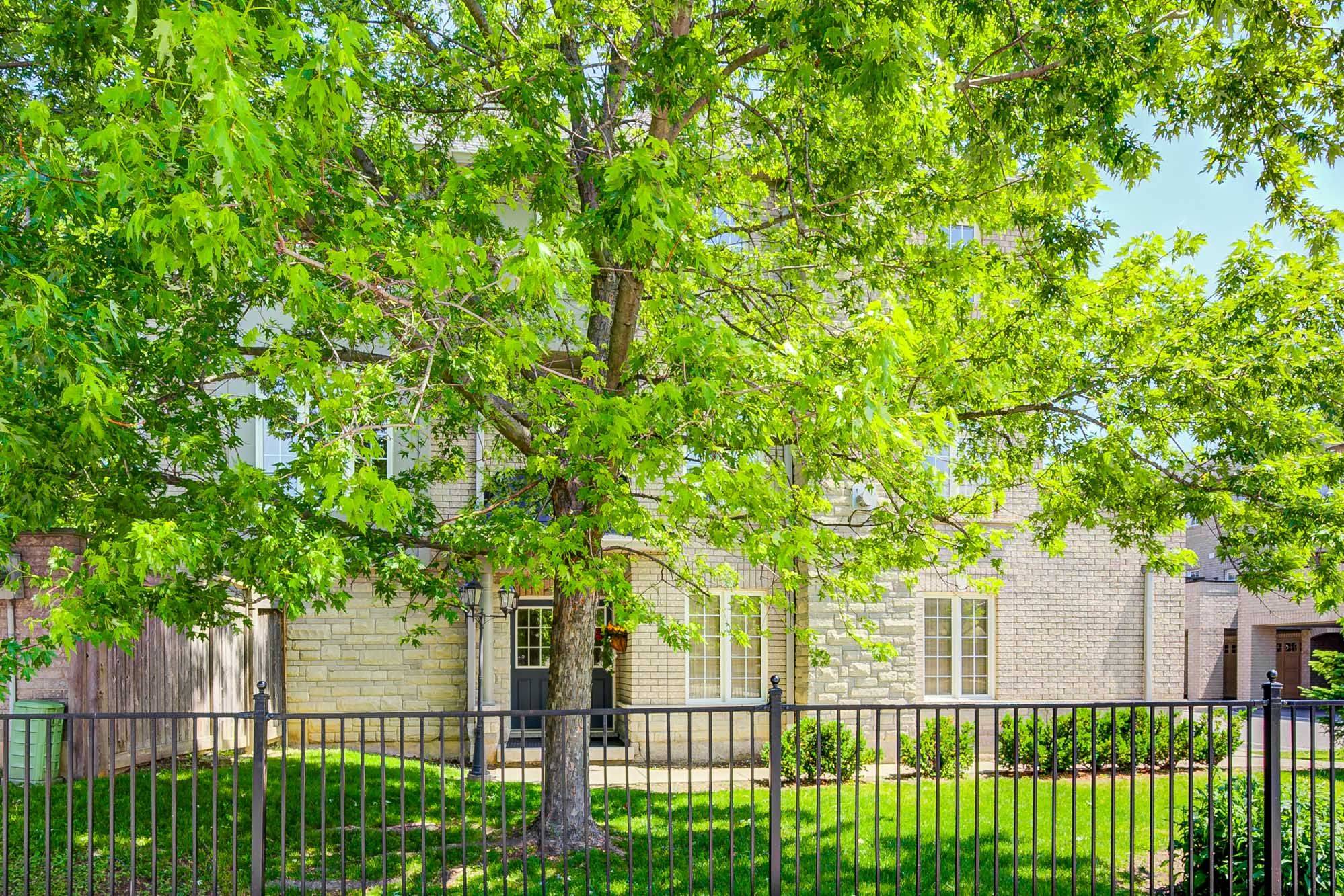 Mississauga, ON L5R 4G2,485 Bristol RD N #12