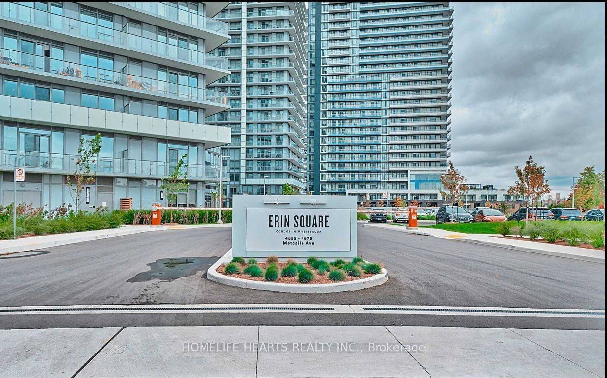 Mississauga, ON L5M 0Z7,4655 Metcalfe AVE #204
