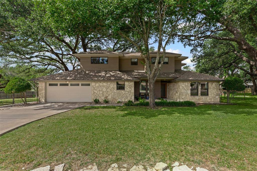 Granbury, TX 76049,5120 Fairway Circle