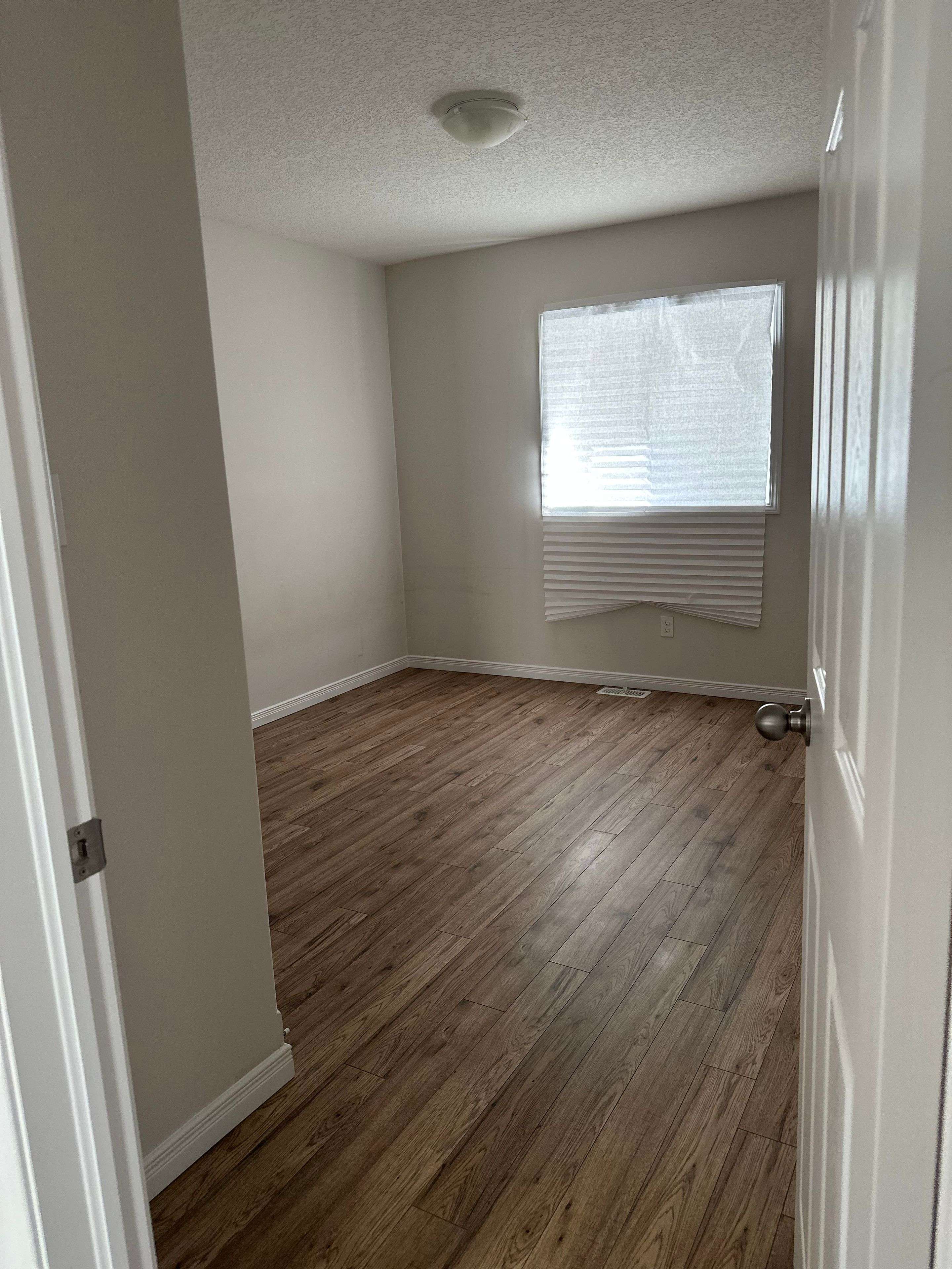 Waterloo, ON N2V 0B3,271 Ginseng ST N