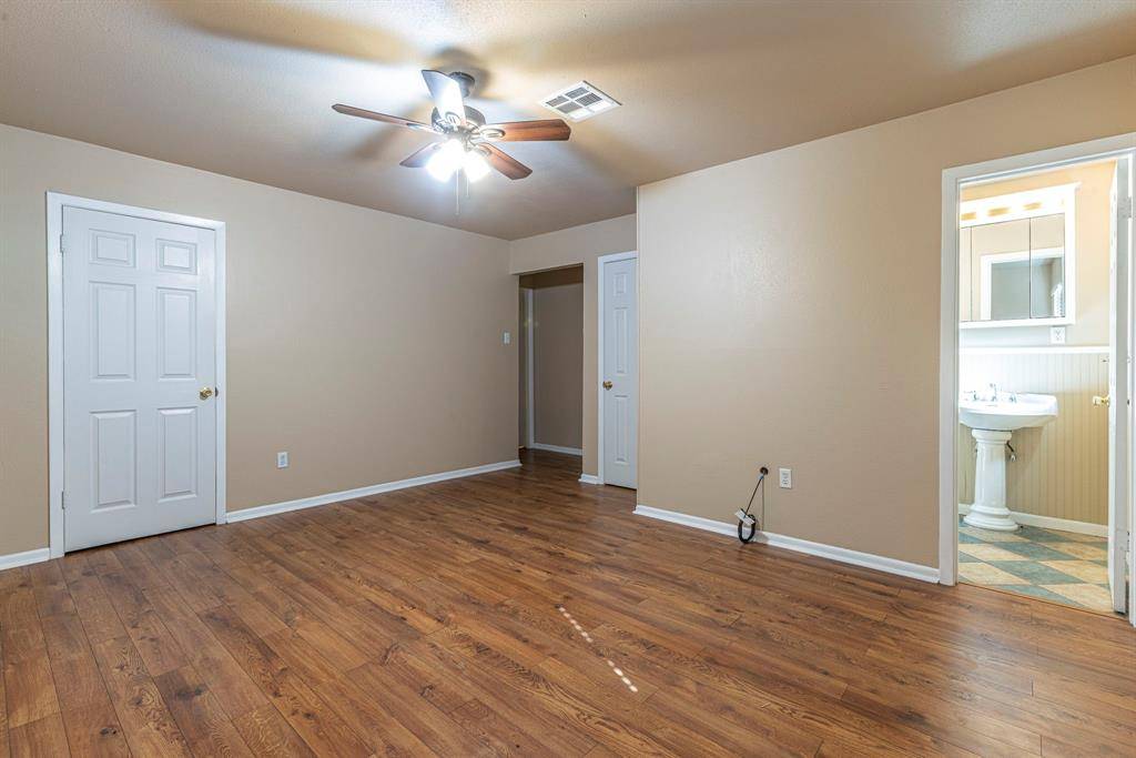 Woodway, TX 76712,725 Bellaire Drive