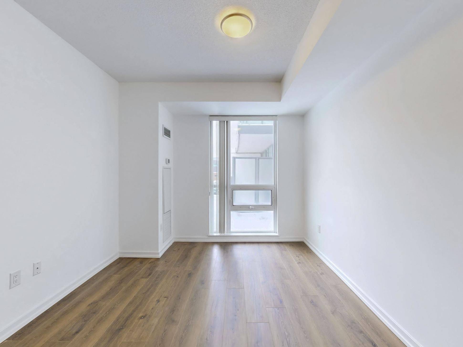 Toronto C15, ON M2J 0A9,70 Forest Manor RD #229