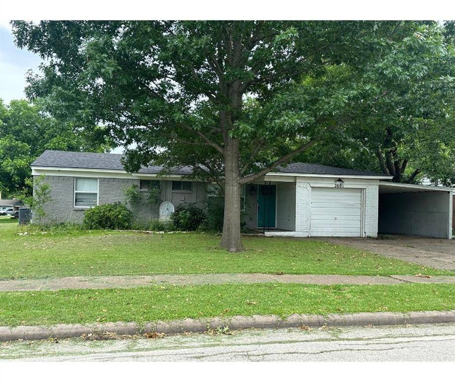 Ennis, TX 75119,2601 Woodlawn Drive