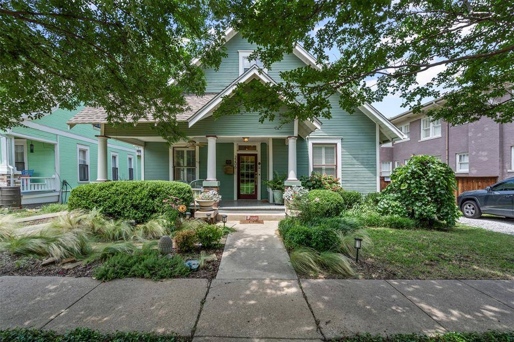 Fort Worth, TX 76110,2206 College Avenue
