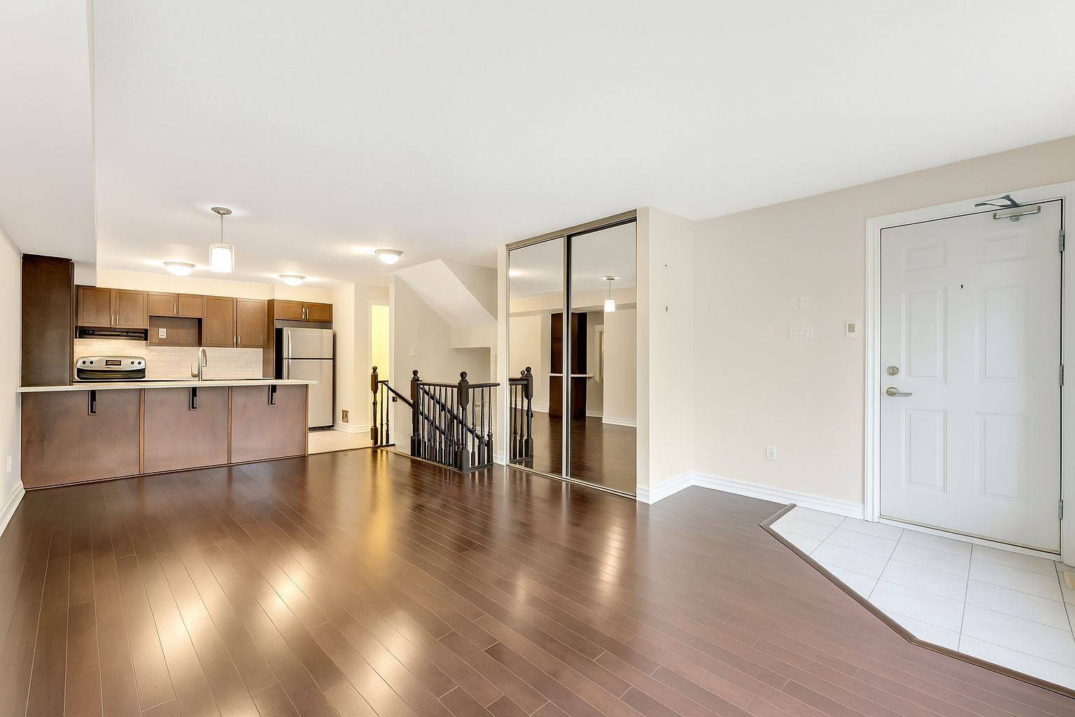 Barrhaven, ON K2J 3V2,778 Chapman Mills DR N #37
