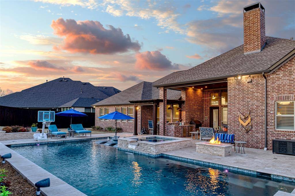 Prosper, TX 75078,431 Lakepoint Circle