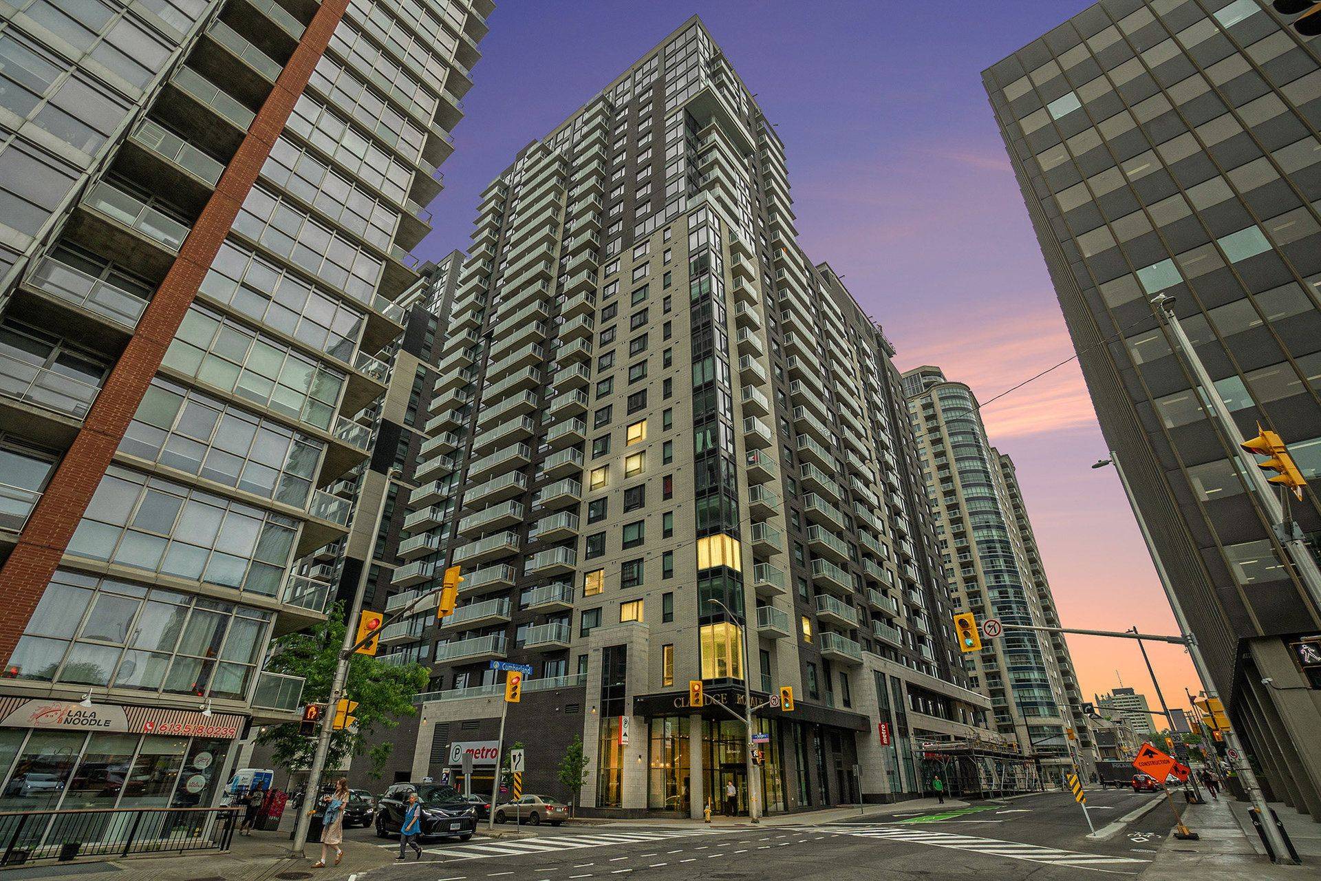 Lower Town - Sandy Hill, ON K1N 0G8,180 George ST #408