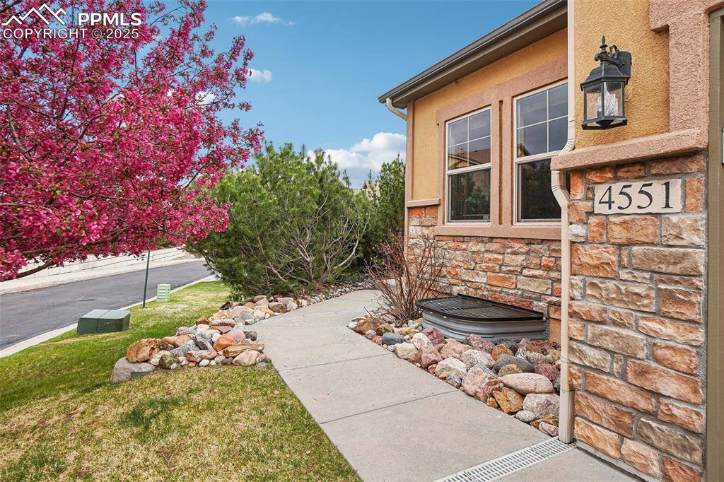 Colorado Springs, CO 80920,4551 Scarlet DR