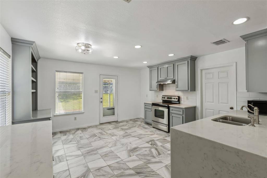 Cross Roads, TX 76227,8828 Tumbleweed Drive