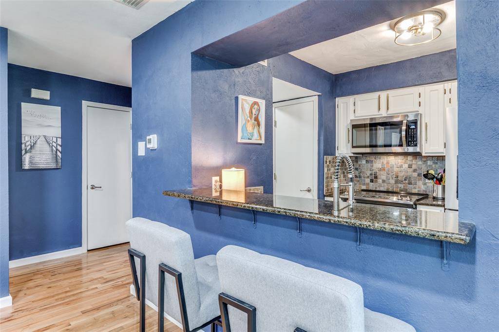 Dallas, TX 75231,6900 Skillman Street #701