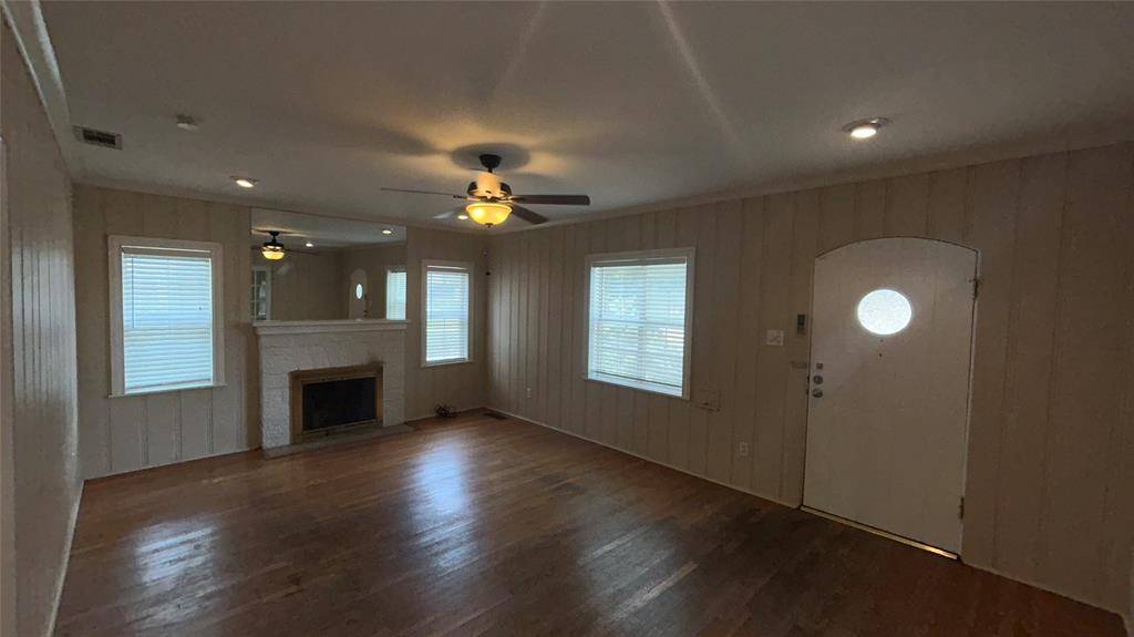 Fort Worth, TX 76109,3440 Rogers Avenue