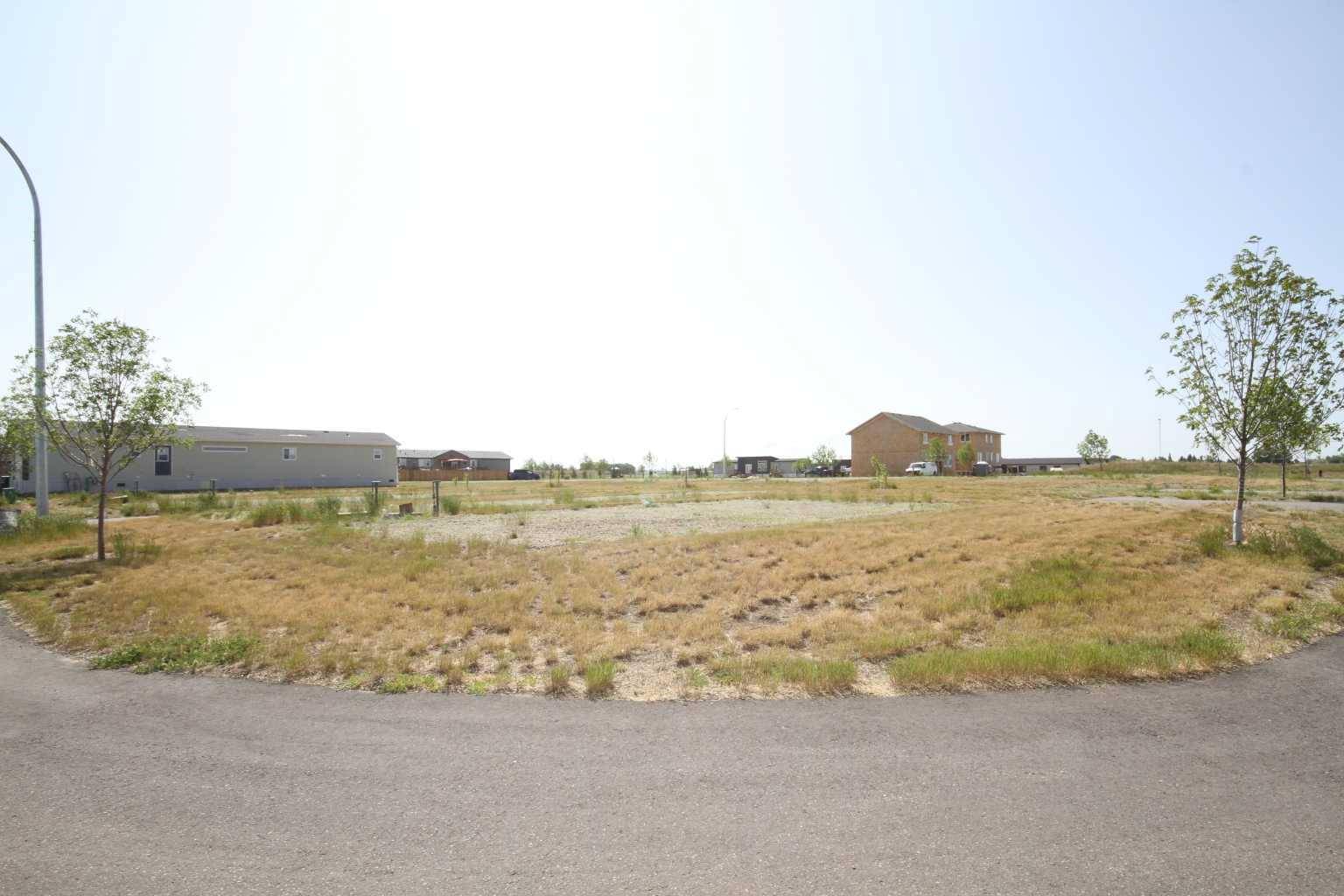 Taber, AB T1G 2A2,2 Meadows Way