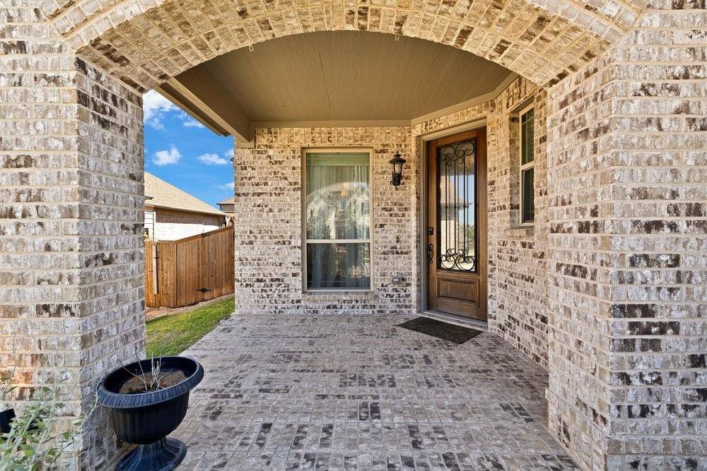Justin, TX 76247,914 Park Vista Drive