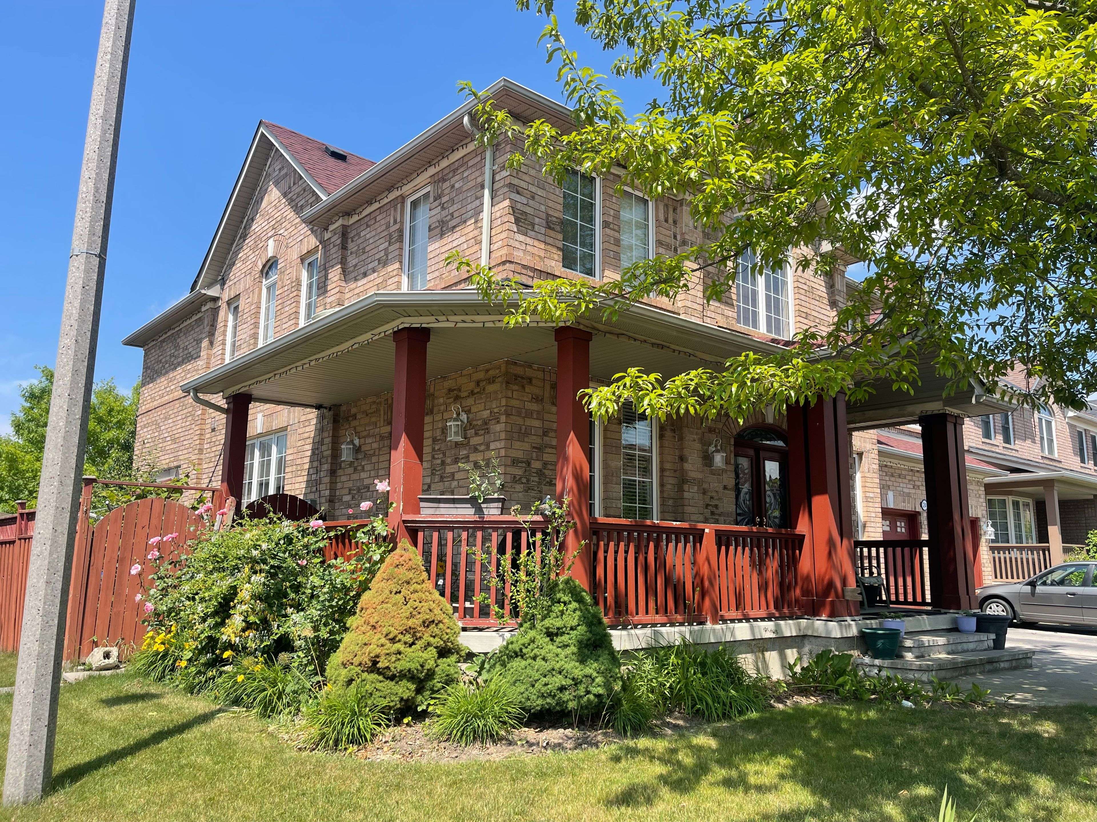 Brampton, ON L6P 1G1,24 Golan DR