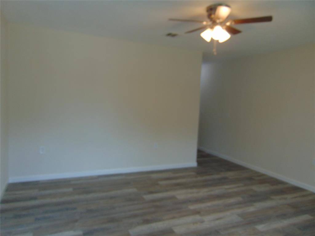 Dallas, TX 75216,7928 Hull Avenue