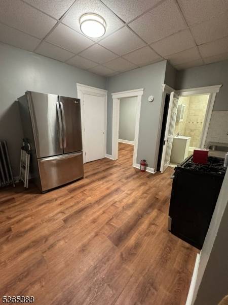 Elizabeth City, NJ 07206,626 Magnolia Ave #2
