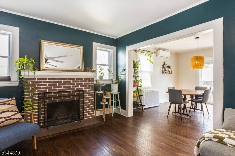 Bloomfield Twp., NJ 07003,43 Berkeley Pl
