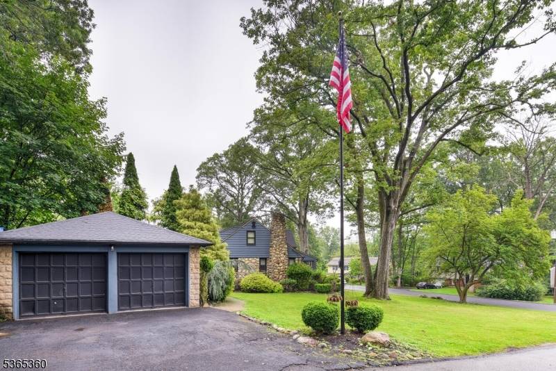 Wayne Twp., NJ 07470,99 Chestnut Dr