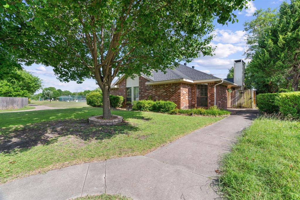 Rowlett, TX 75088,2700 Clemson Circle #B