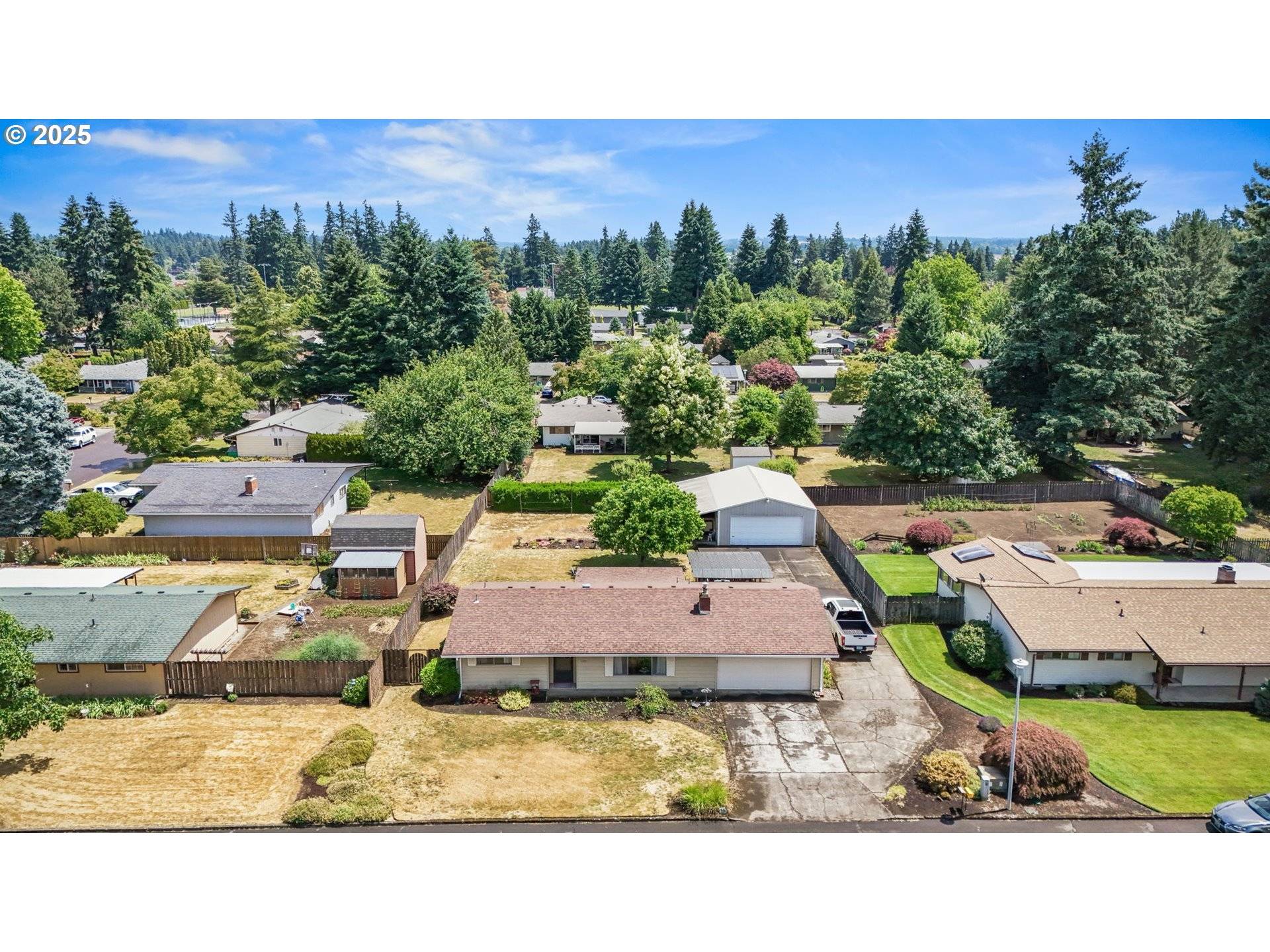 Canby, OR 97013,1120 N LUPINE CT