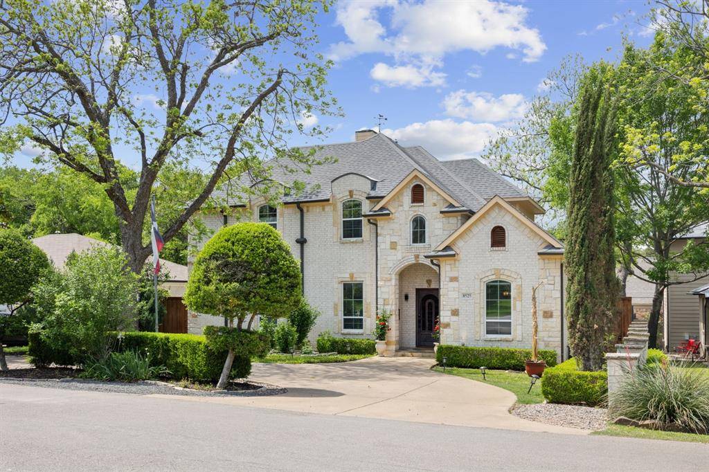 Dallas, TX 75209,8525 Briarwood Lane
