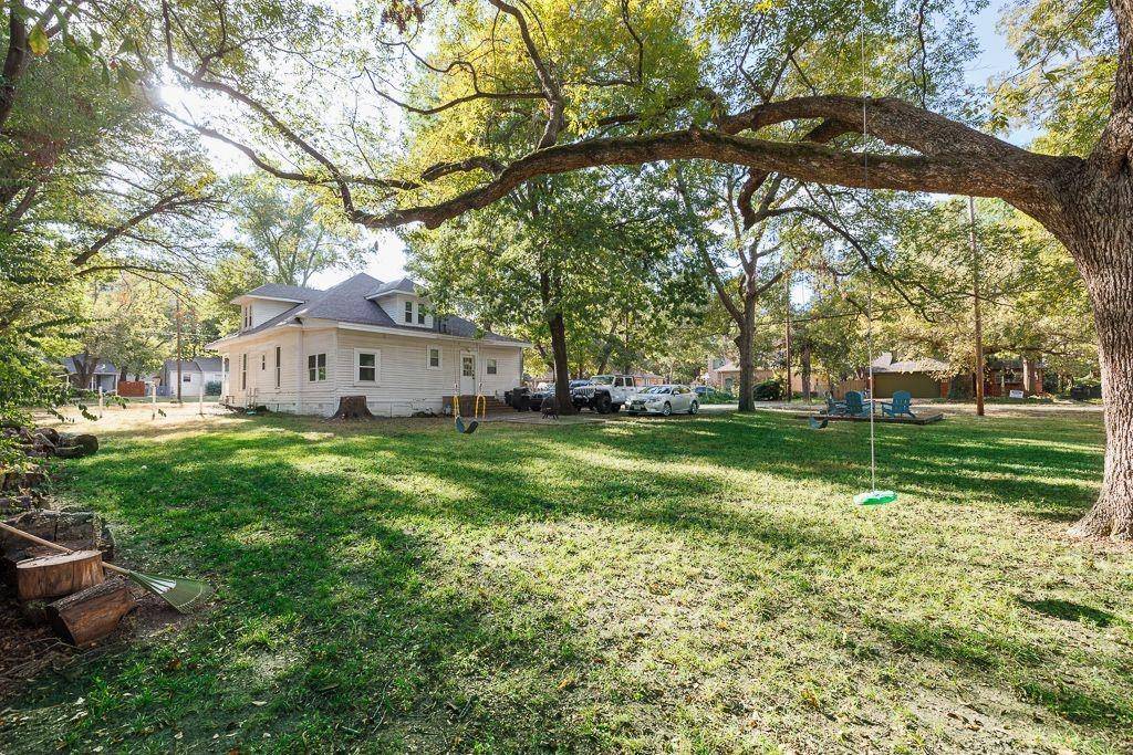 Terrell, TX 75160,110 Howard Street
