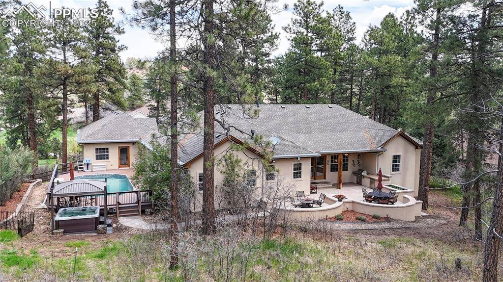 Larkspur, CO 80118,4456 Mohawk DR