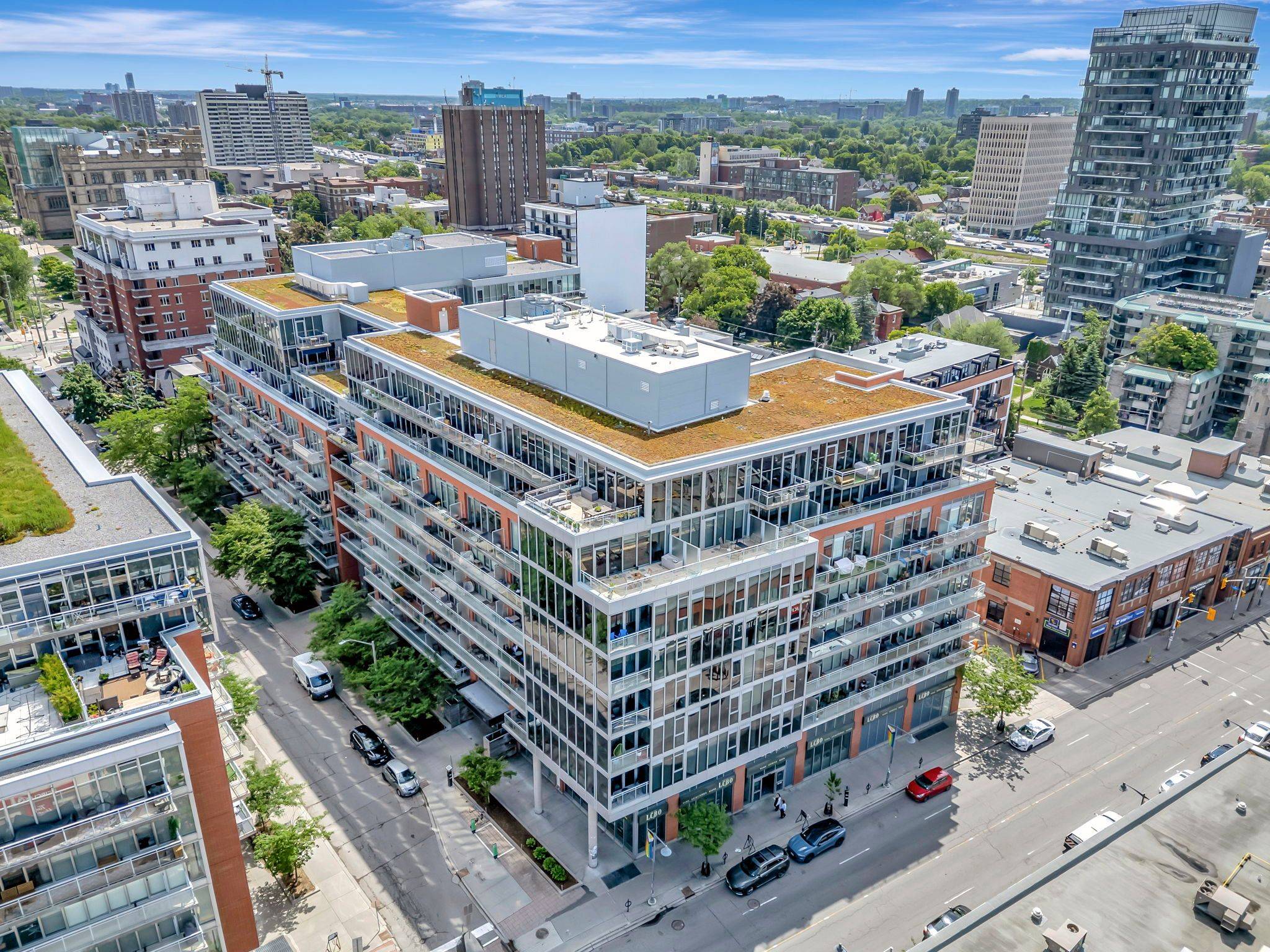 Ottawa Centre, ON K2P 1A9,360 Mcleod ST #503