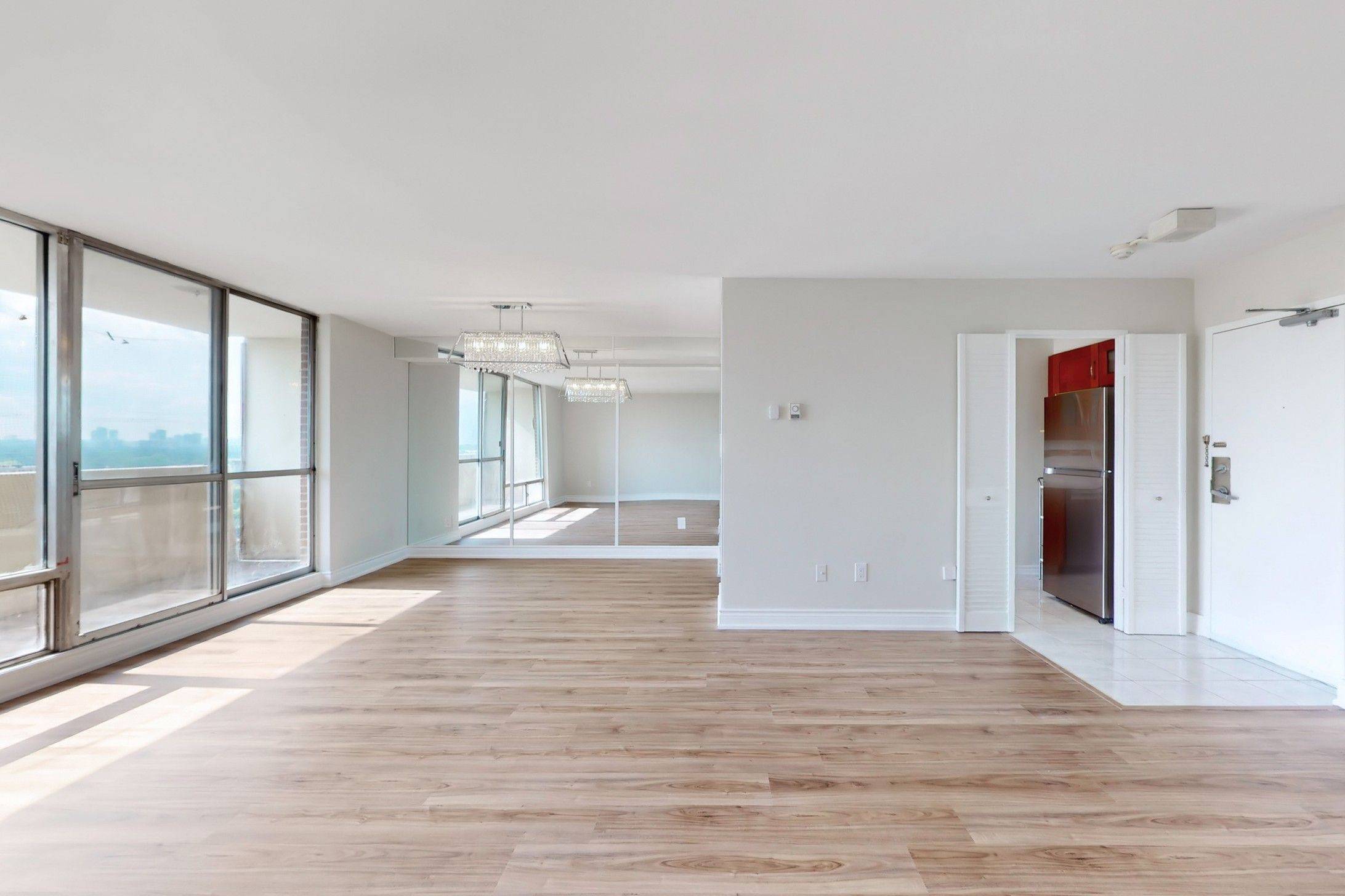 Toronto E03, ON M4C 5L4,1 Massey SQ #1506