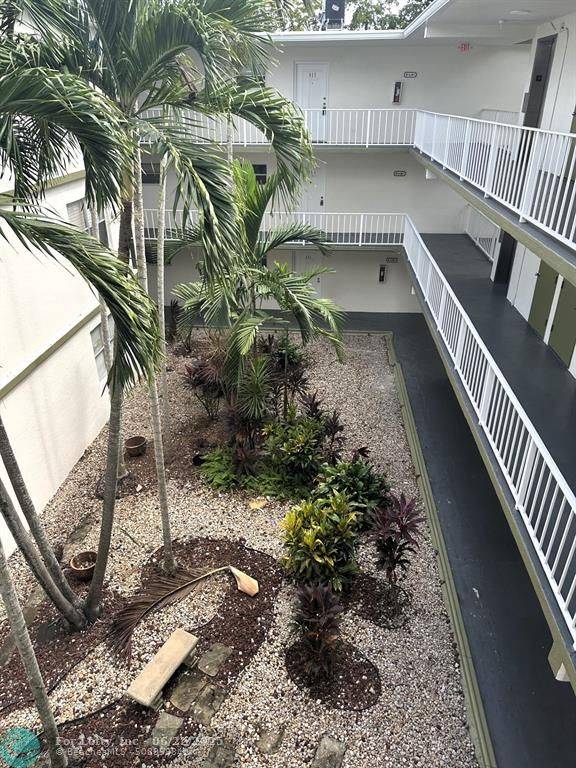 Sunrise, FL 33351,4205 N University Dr #311