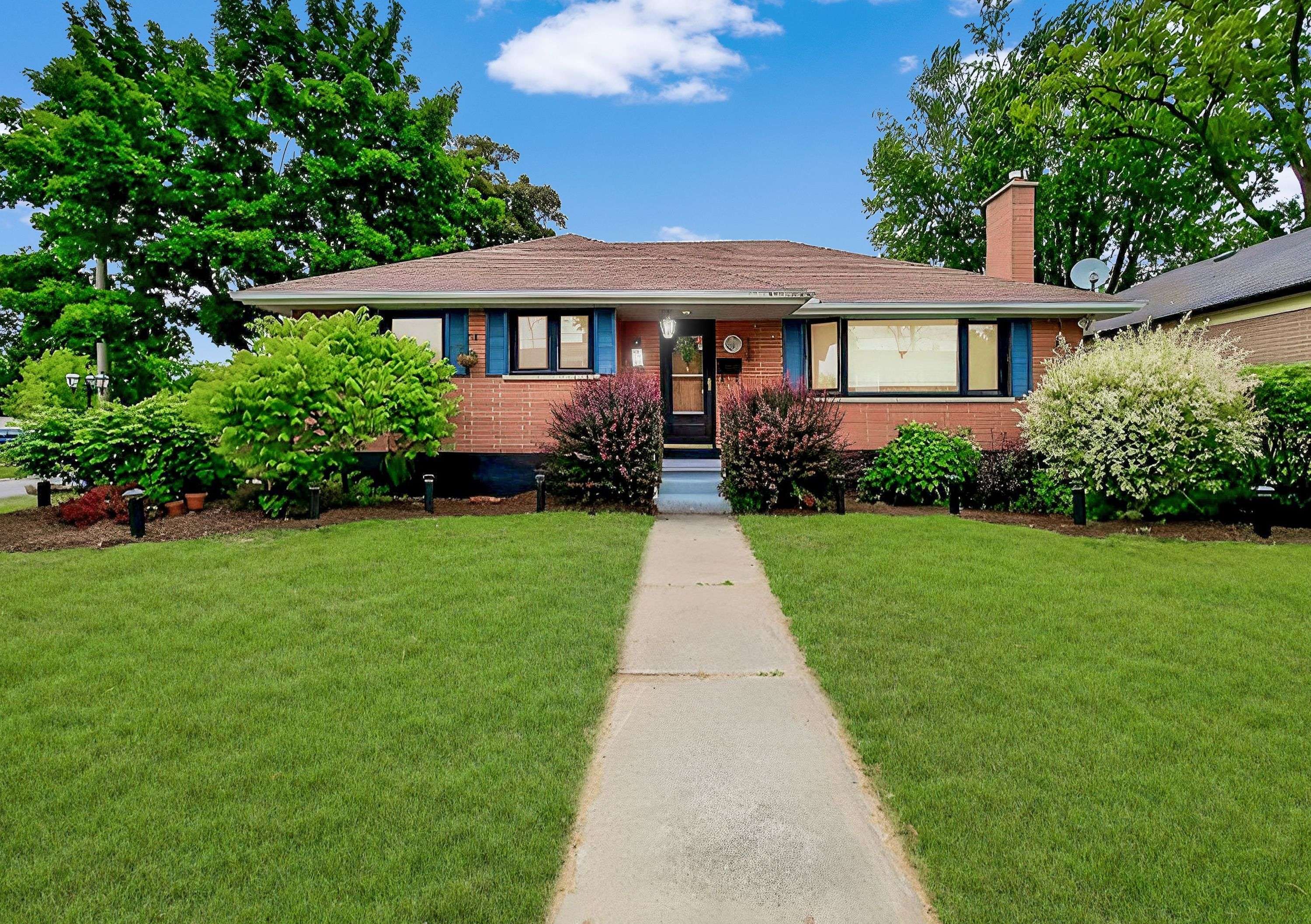 Peterborough South, ON K9J 3W7,650 CRAWFORD DR