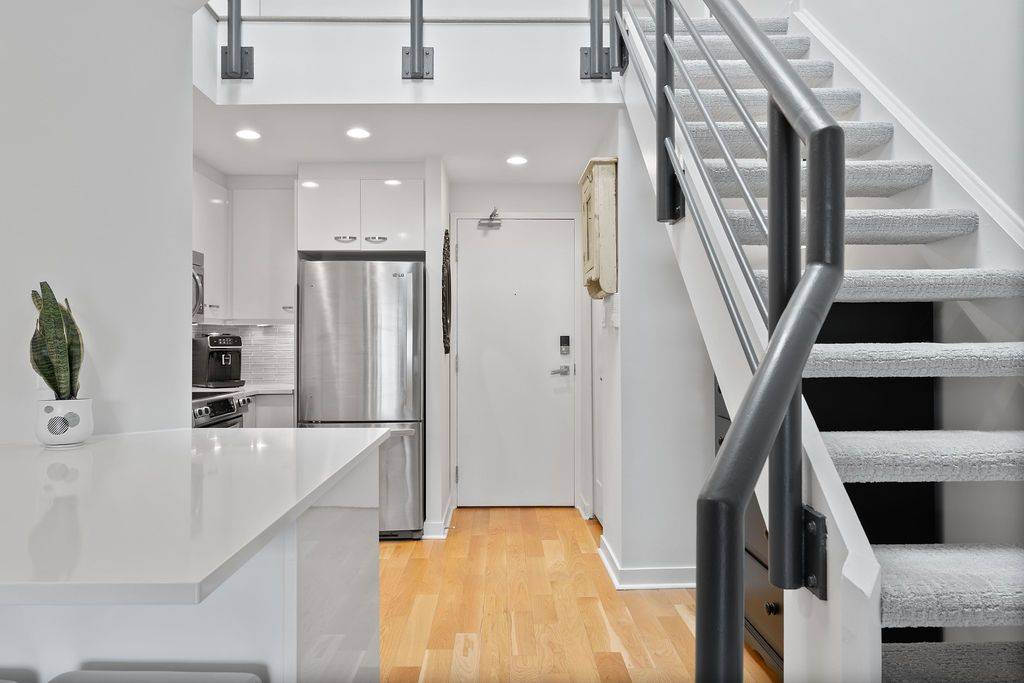 Lower Town - Sandy Hill, ON K1N 5K3,202 St Patrick ST #26