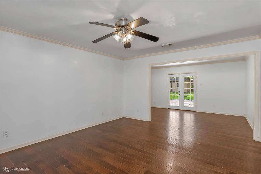 Shreveport, LA 71119,6922 Shorewood Drive
