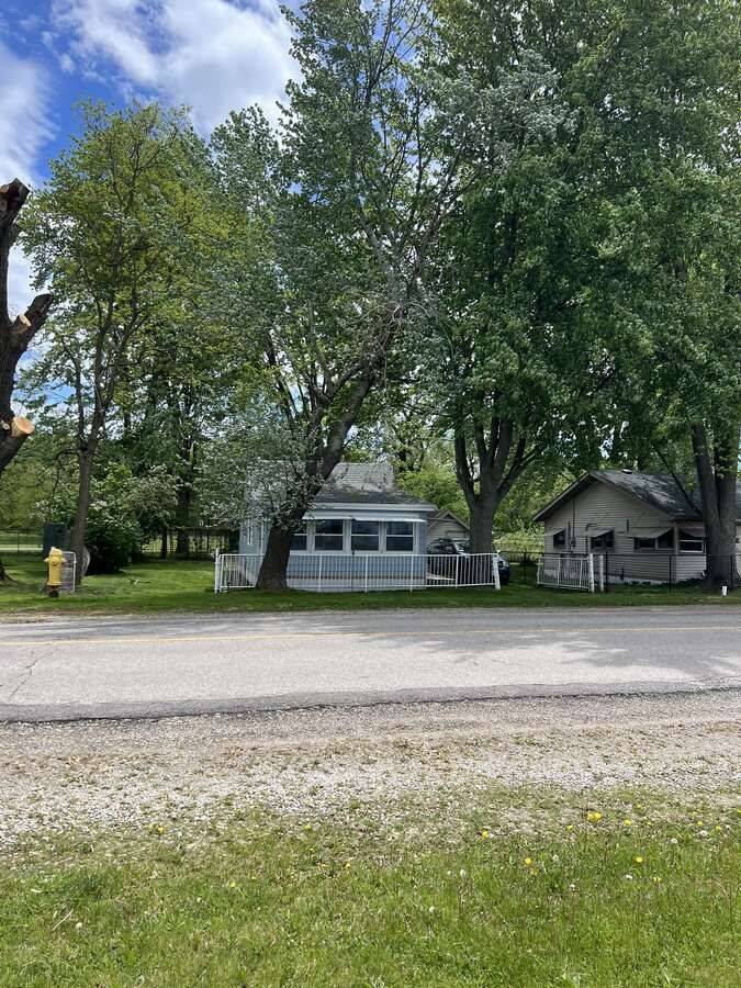 Chatham-kent, ON N8A 4K9,1758 River RD N
