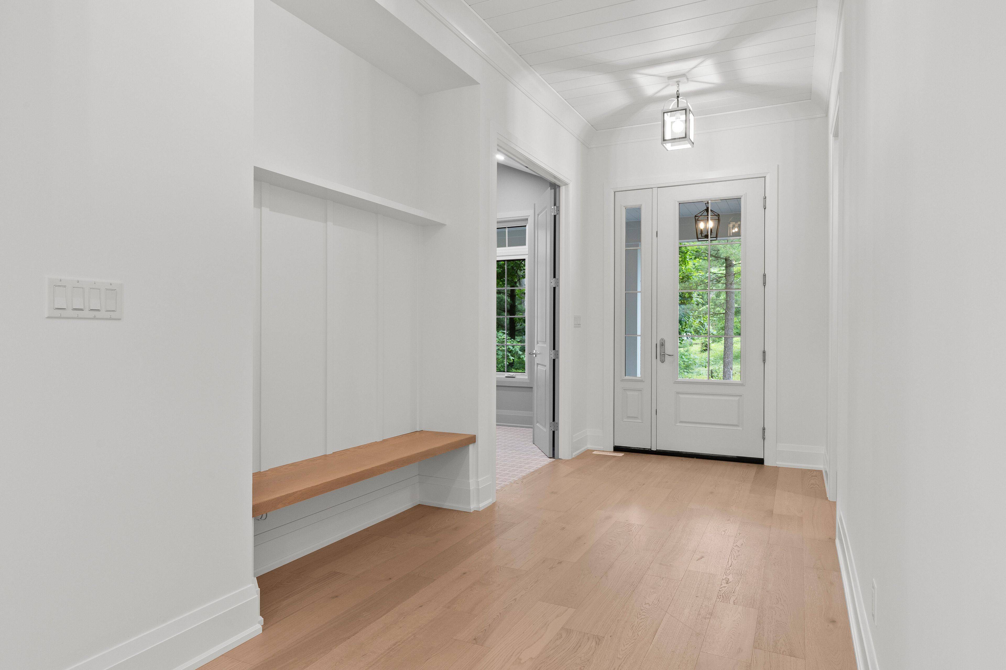 Lambton Shores, ON N0M 2L0,9940 Ontario ST