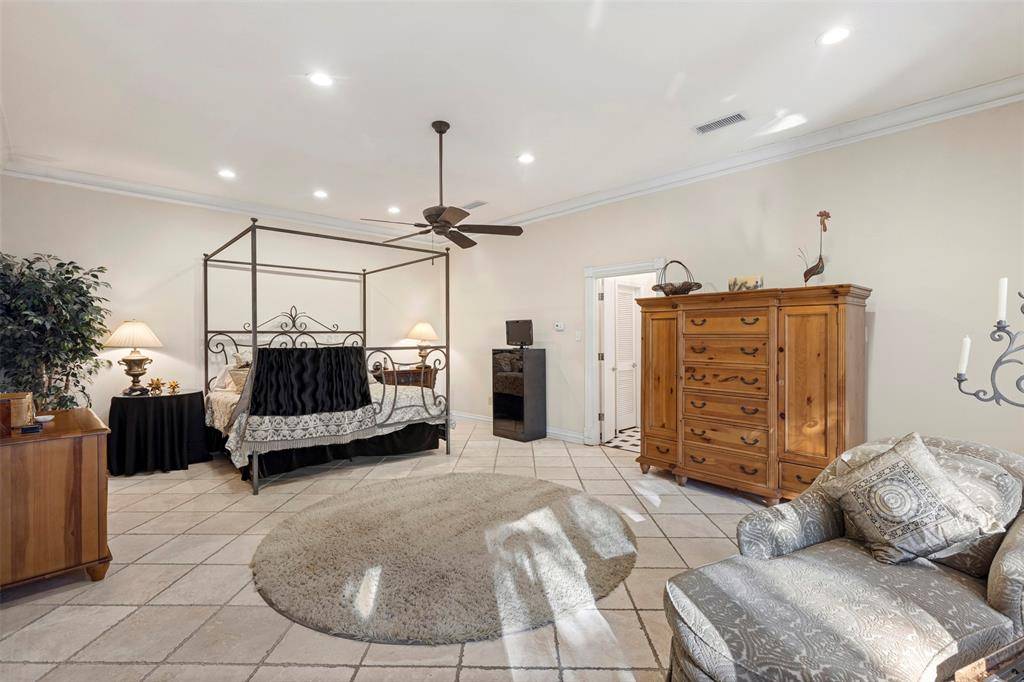 Carrollton, TX 75006,1604 Banbury Lane