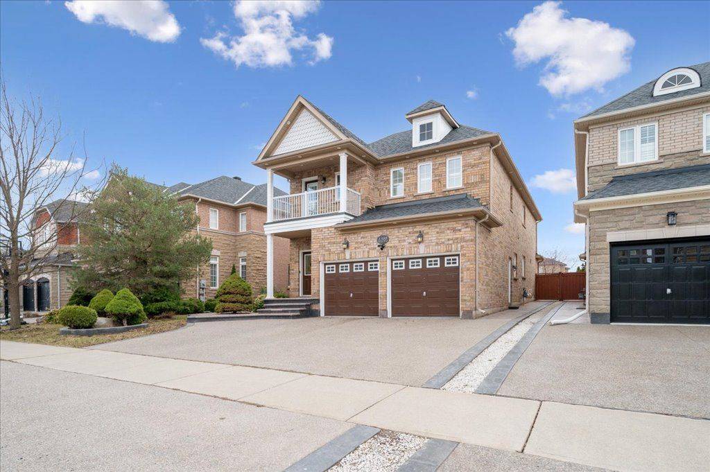 Oakville, ON L6H 0B9,1309 Kestell BLVD