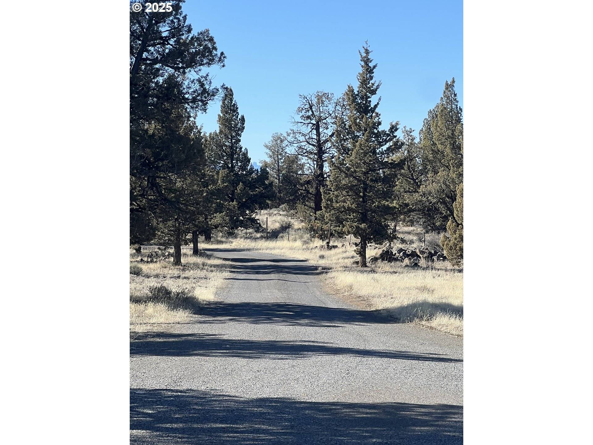 Redmond, OR 97756,69380 BUCKHORN RD
