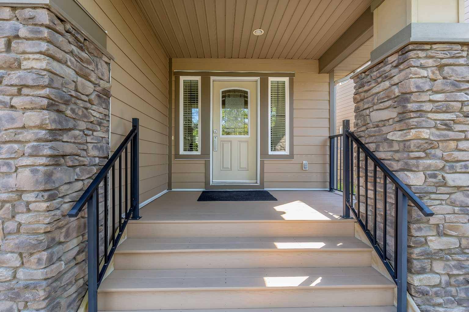 Calgary, AB T3B 6B4,271 Valley Pointe WAY NW