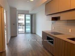 Toronto C10, ON M4P 1A6,8 Eglinton AVE E #2903