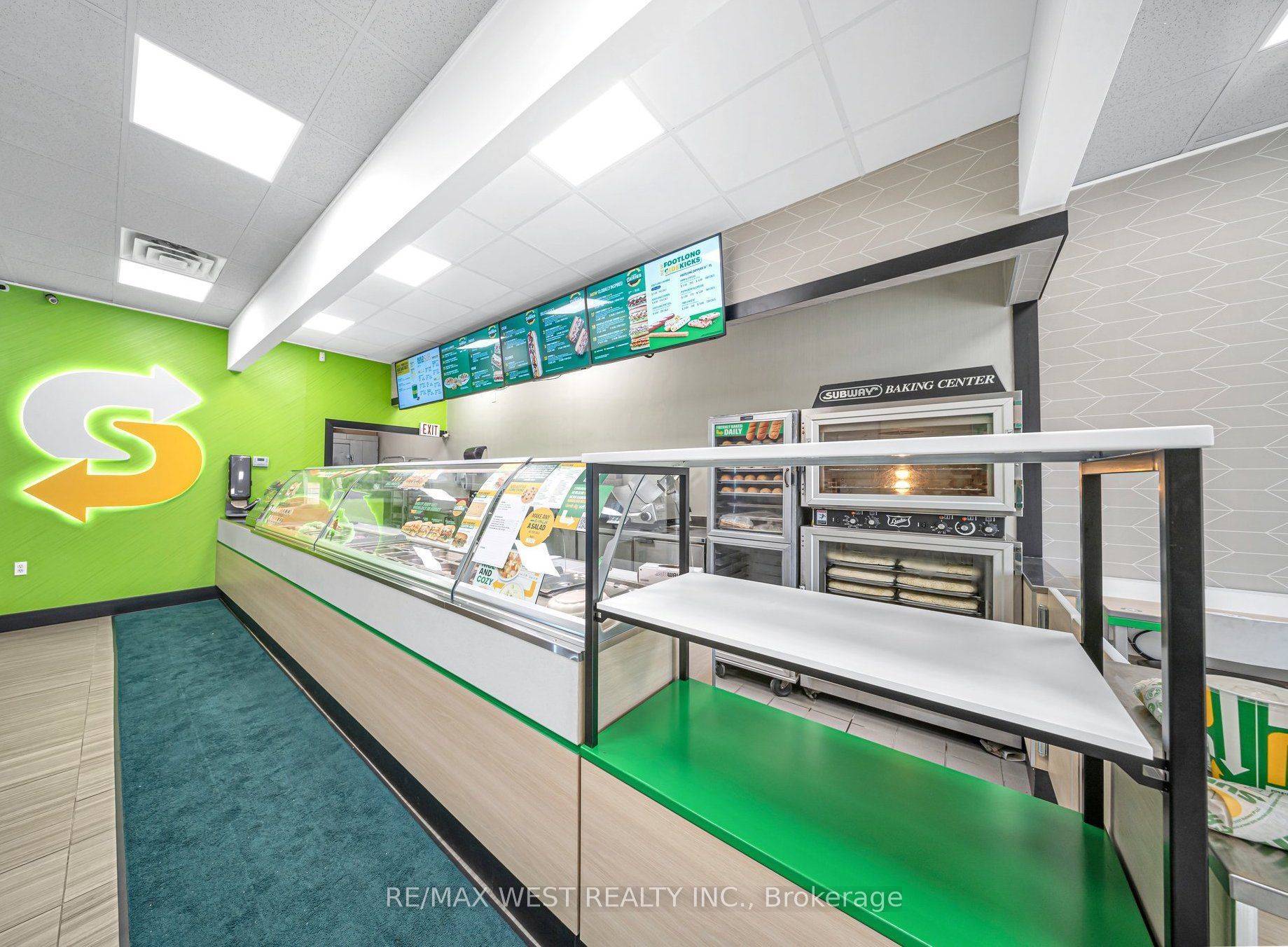 Mississauga, ON L5T 1S5,90 Courtneypark DR #2