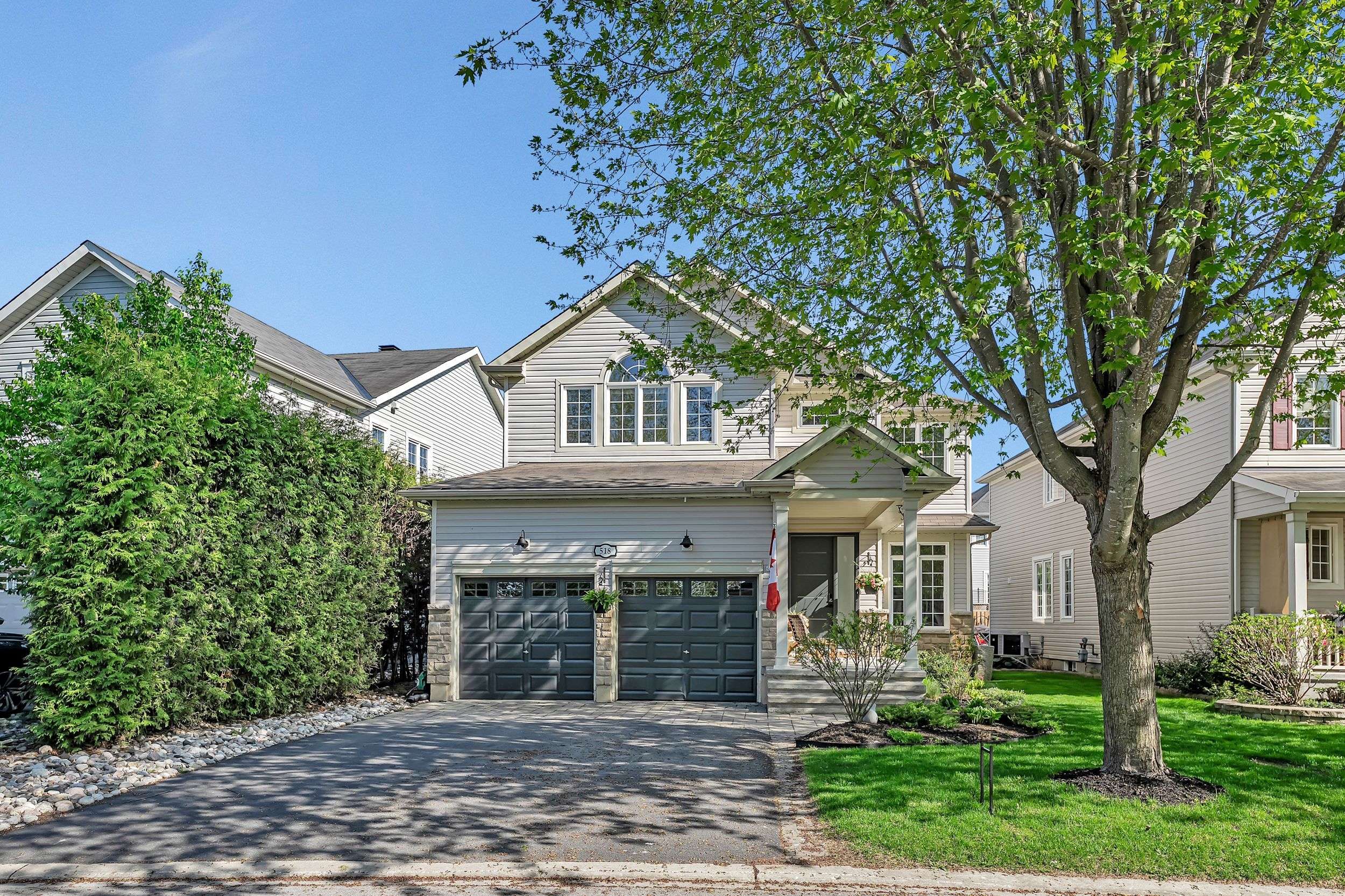 Stittsville - Munster - Richmond, ON K2S 0L3,518 Dalewood CRES