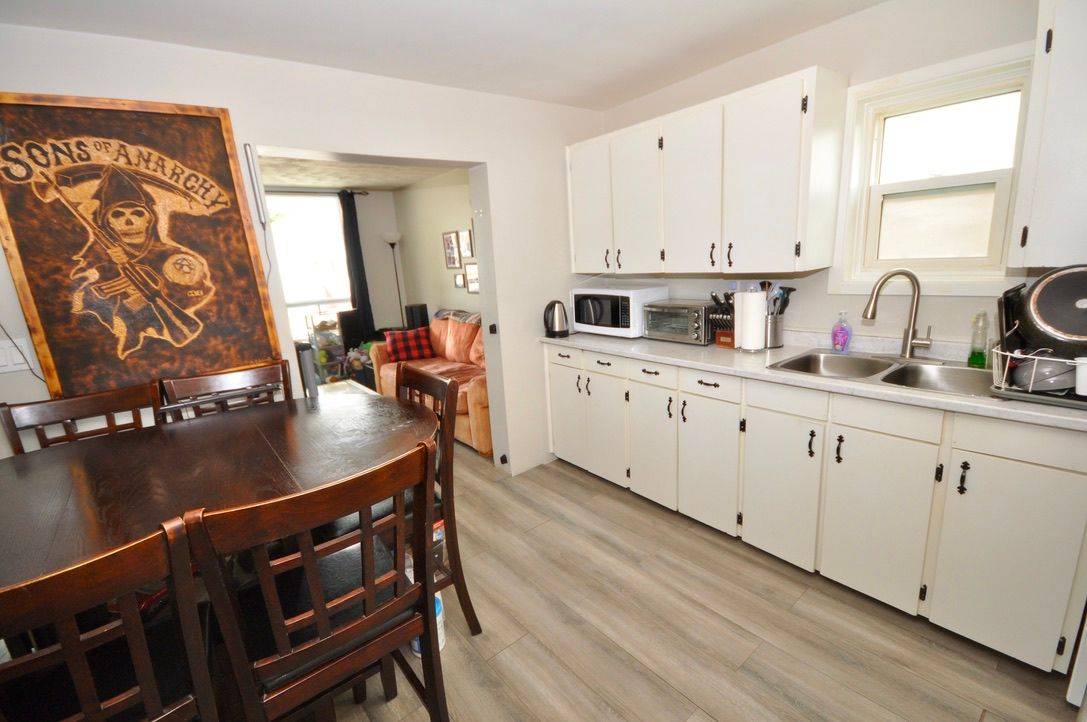 North Bay, ON P1B 5N7,589 Douglas ST