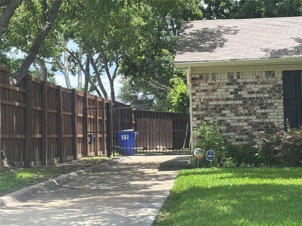 Farmers Branch, TX 75234,14310 Coral Harbour Circle