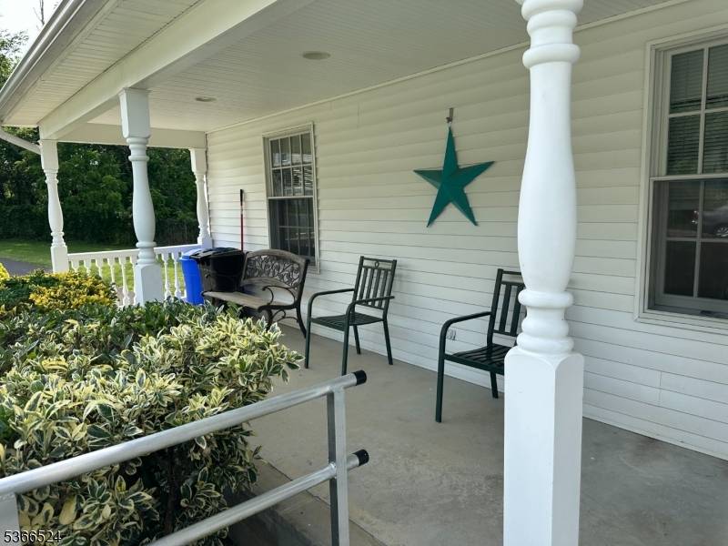 Oxford Twp., NJ 07863,39 Green St